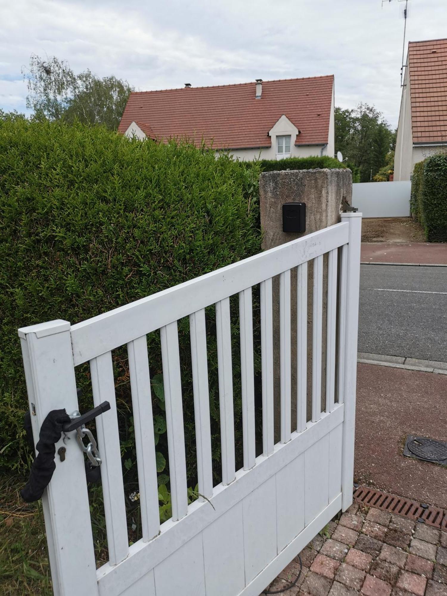 Hotel Logis St Cyrien Saint-Cyr-en-Val Exterior foto
